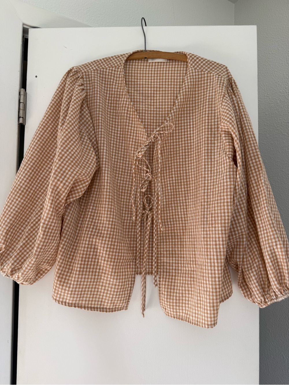 Honeydove vintage gingham puff sleeve tie top